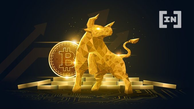 Bitcoin Briefly Taps $21k as Crypto Market Cap Reclaims $1T