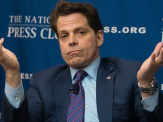 Scaramucci's SkyBridge 'Strongly Disagrees' With Grayscale on Bitcoin ETF